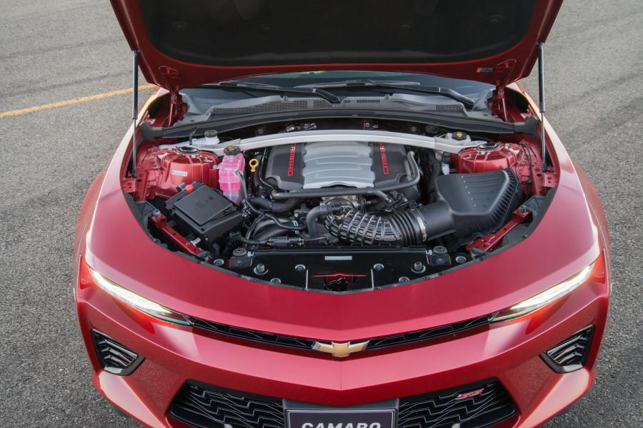  Chevrolet Camaro SS Convertible 2016 года  (LA) (фото 2 из 36)